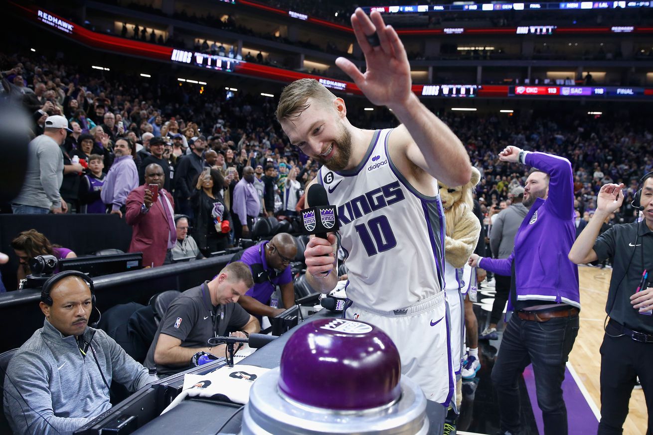 Oklahoma City Thunder v Sacramento Kings