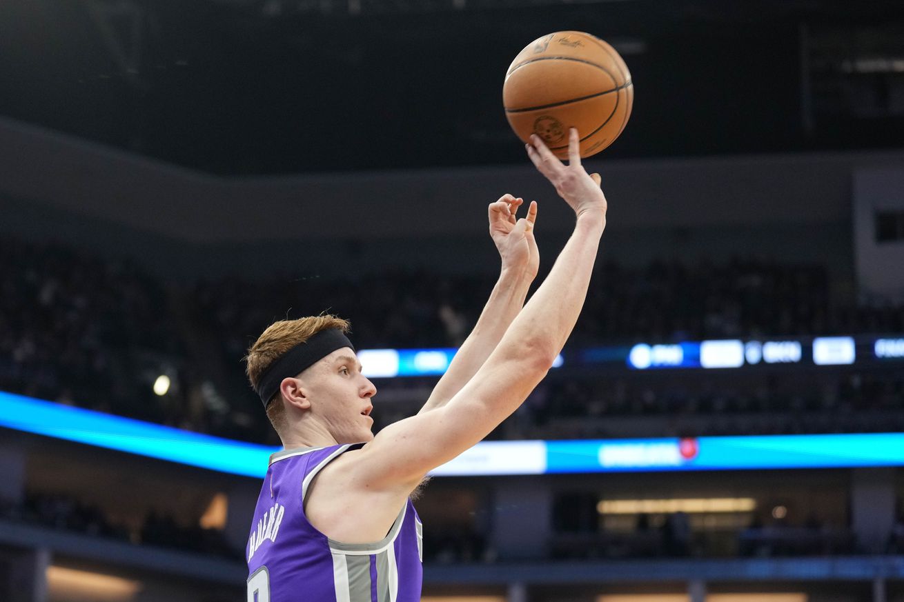 NBA: Dallas Mavericks at Sacramento Kings