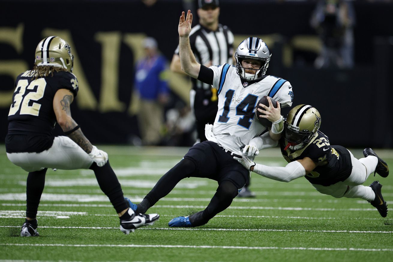 Carolina Panthers v New Orleans Saints