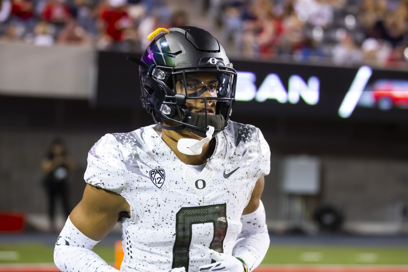 NCAA Football: Oregon at Arizona