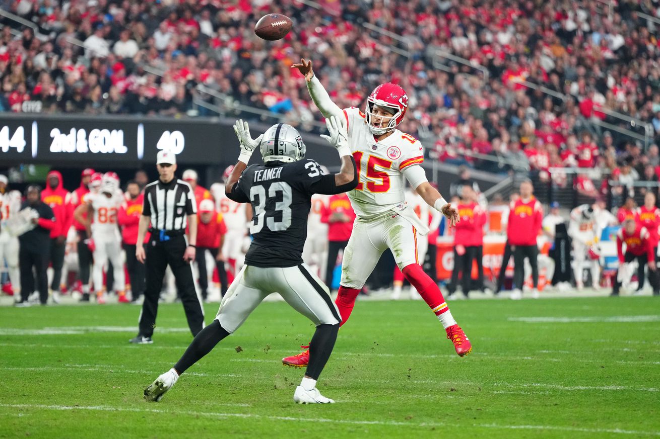 Kansas City Chiefs v Las Vegas Raiders