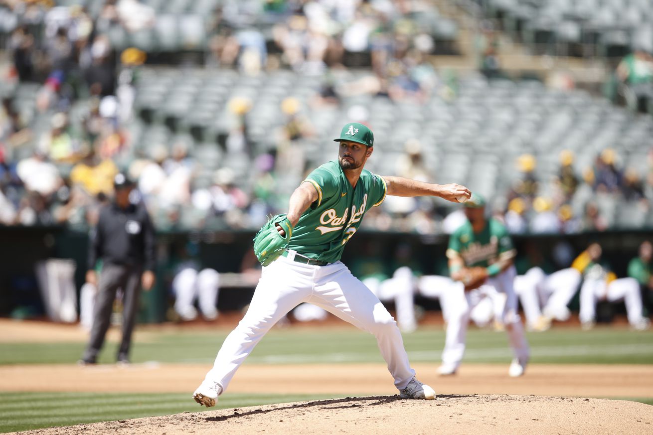 Cincinnati Reds v Oakland Athletics