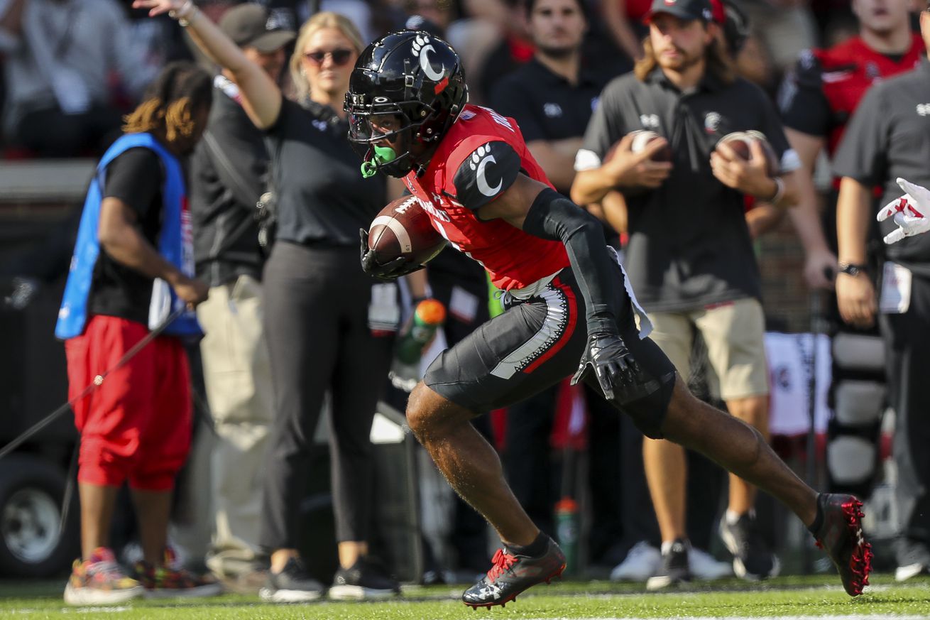 NCAA Football: Indiana at Cincinnati