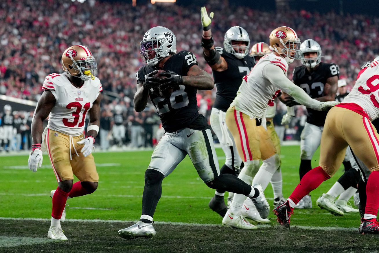 San Francisco 49ers v Las Vegas Raiders