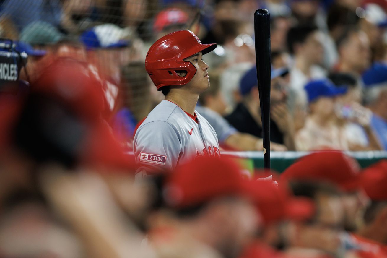 Los Angeles Angels v Toronto Blue Jays