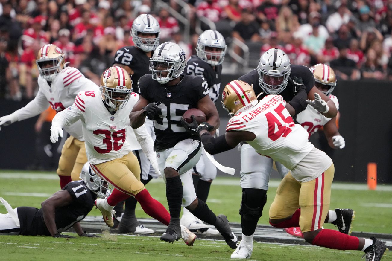 NFL: Preseason-San Francisco 49ers at Las Vegas Raiders