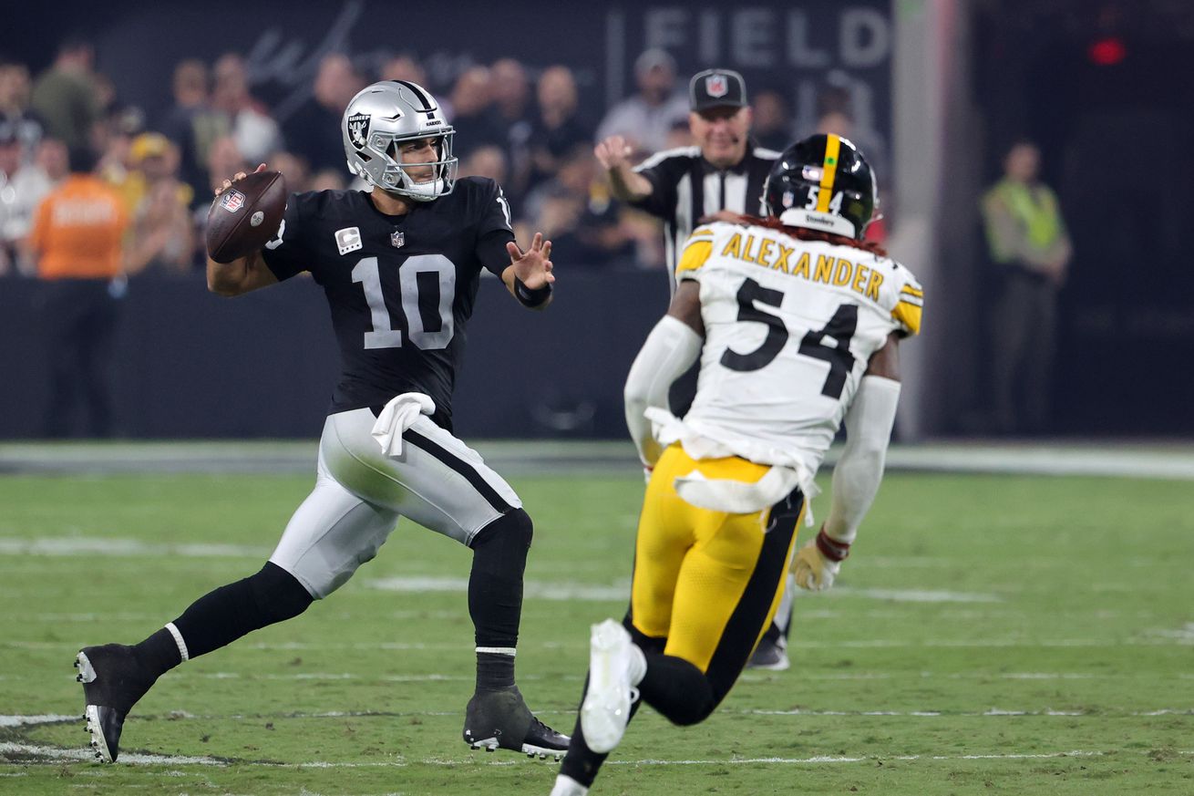 Pittsburgh Steelers v Las Vegas Raiders