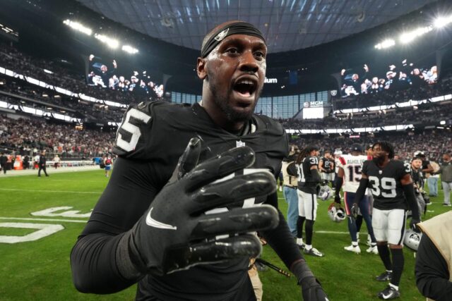 Chandler Jones, Raiders