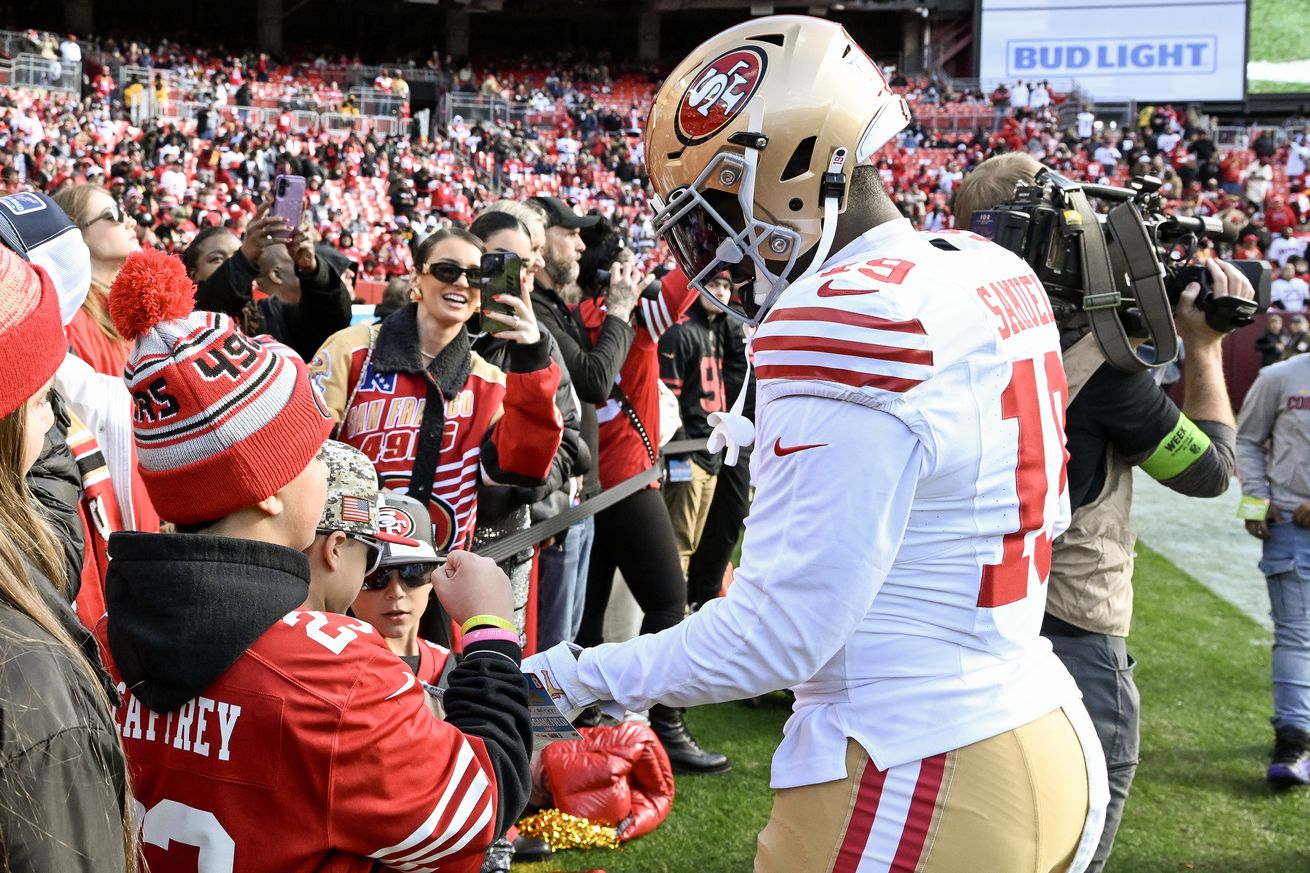 San Francisco 49ers v Washington Commanders