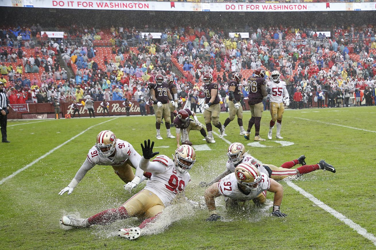 NFL: San Francisco 49ers at Washington Redskins