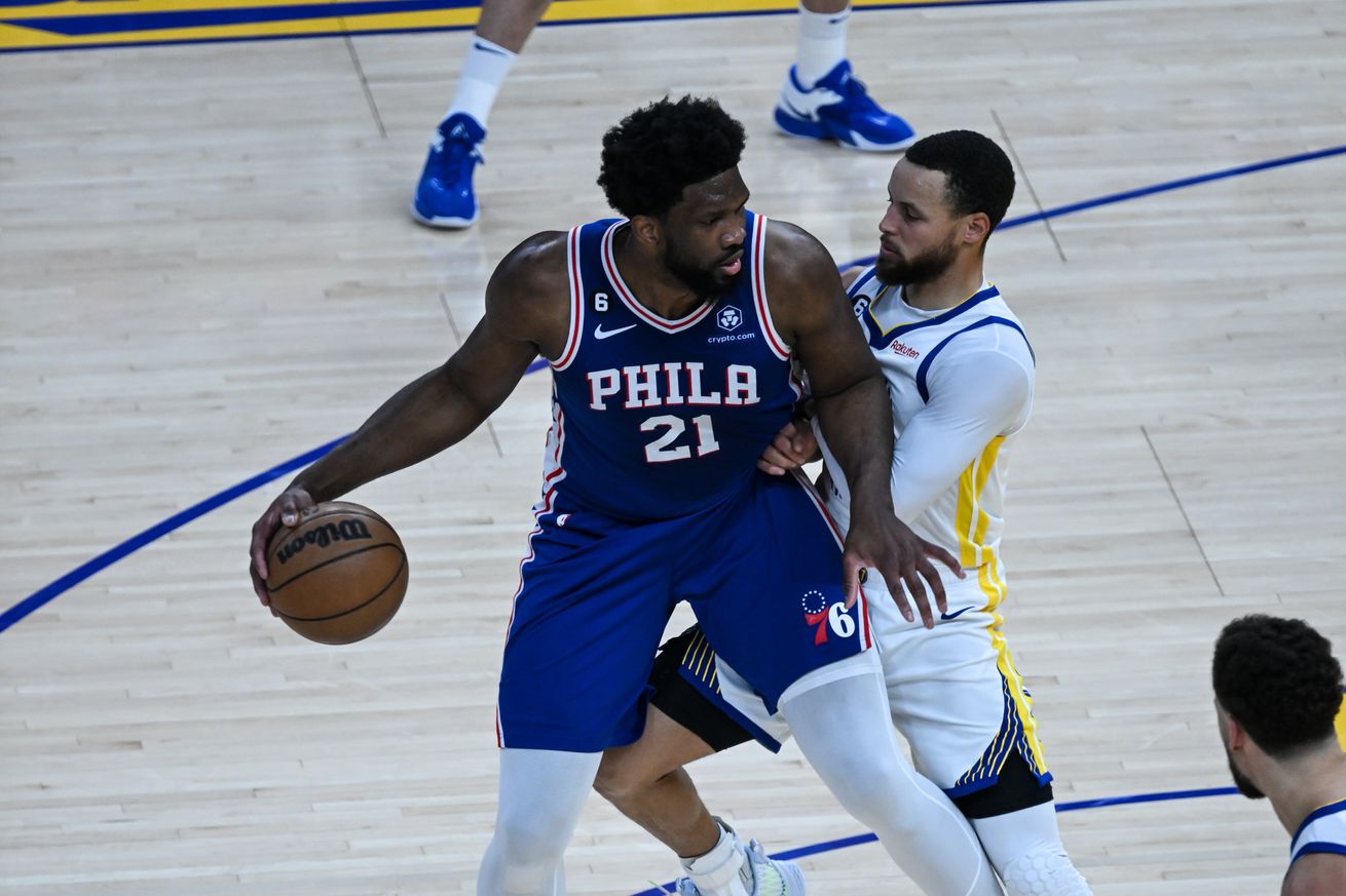 NBA: Philadelphia 76ers vs Golden State Warriors