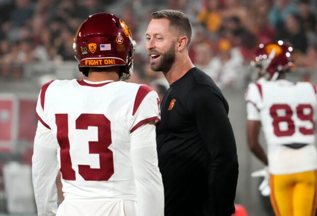 Kliff Kingsbury, Caleb Williams, Raiders