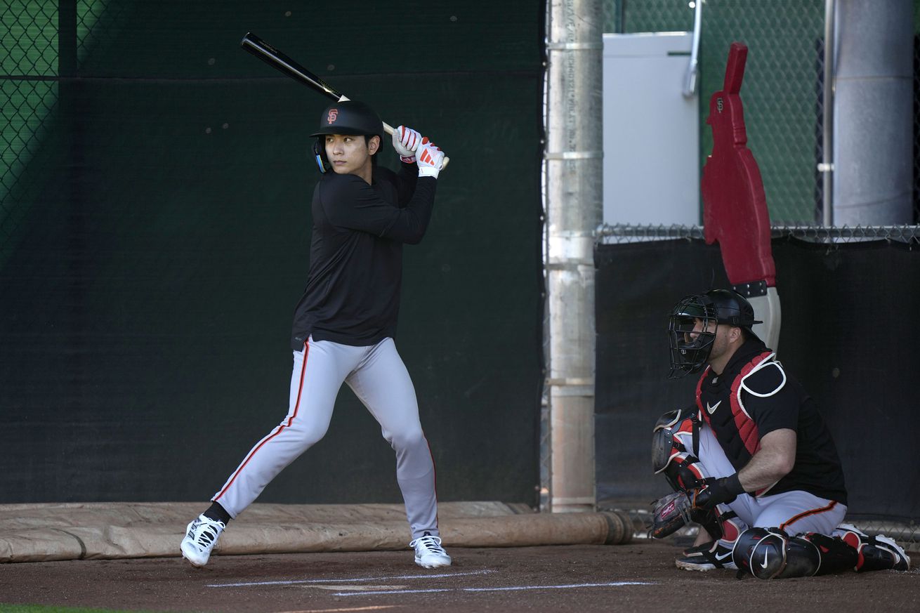 Jung Hoo Lee in the batter’s box during a bullpen session. 