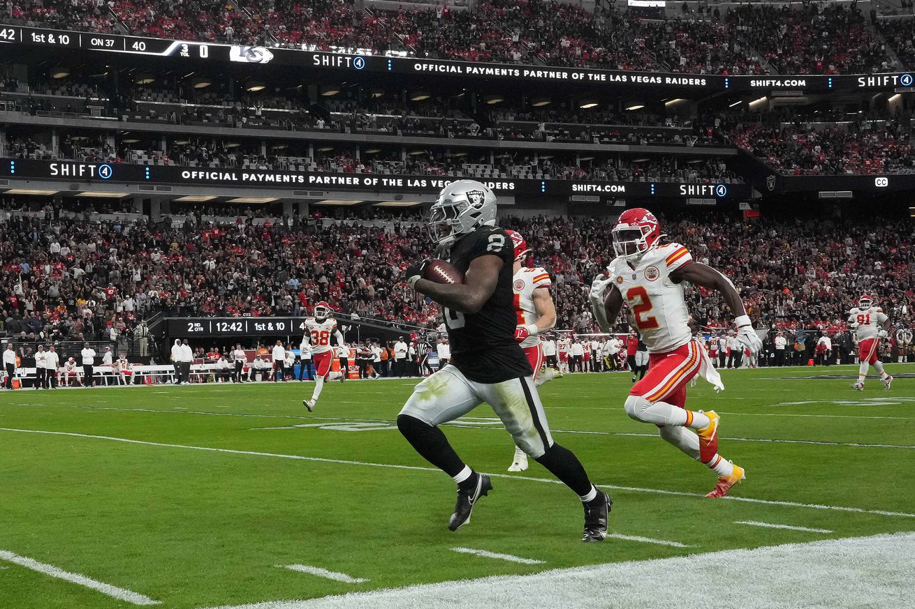 NFL: Kansas City Chiefs at Las Vegas Raiders