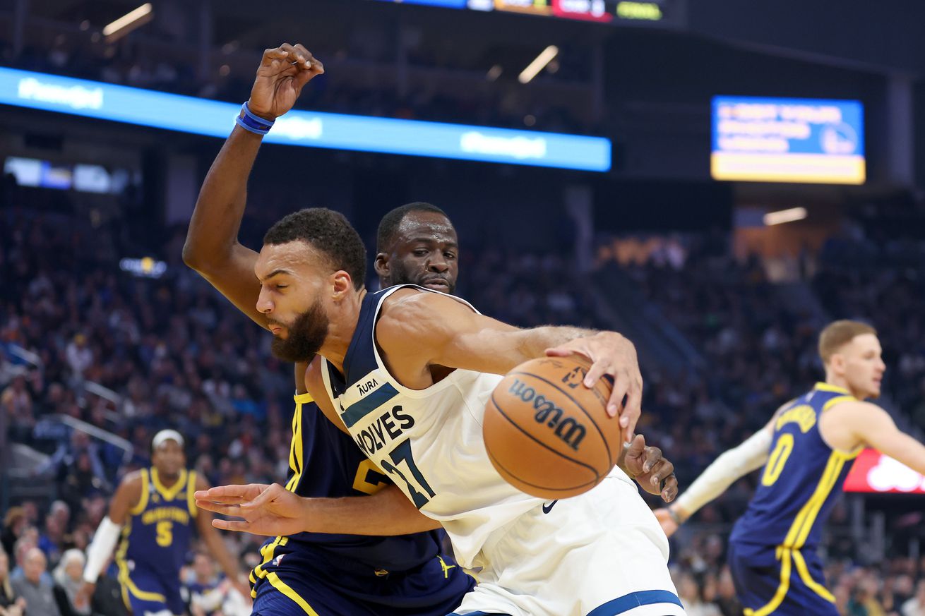 Minnesota Timberwolves v Golden State Warriors