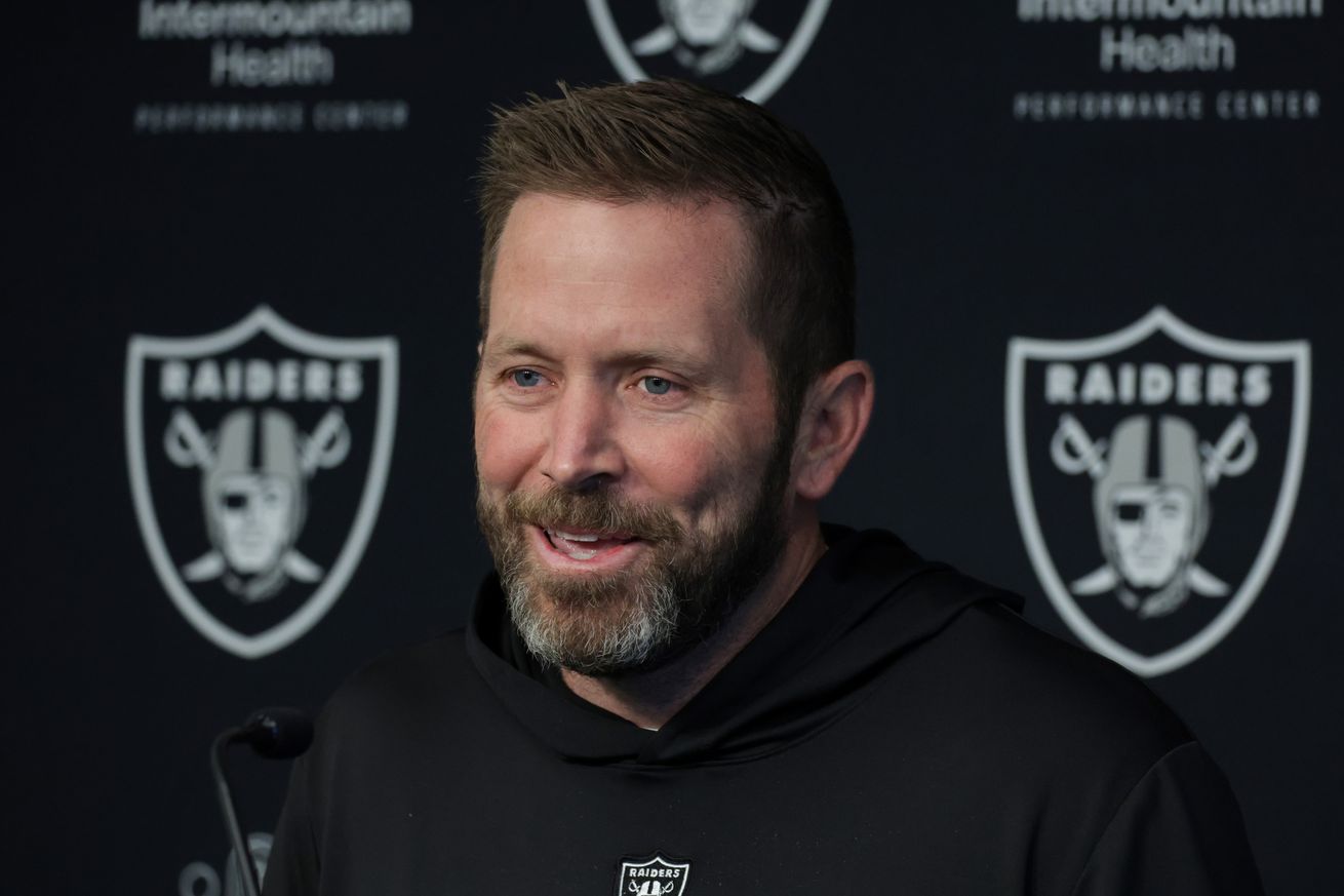 Las Vegas Raiders Mandatory Minicamp