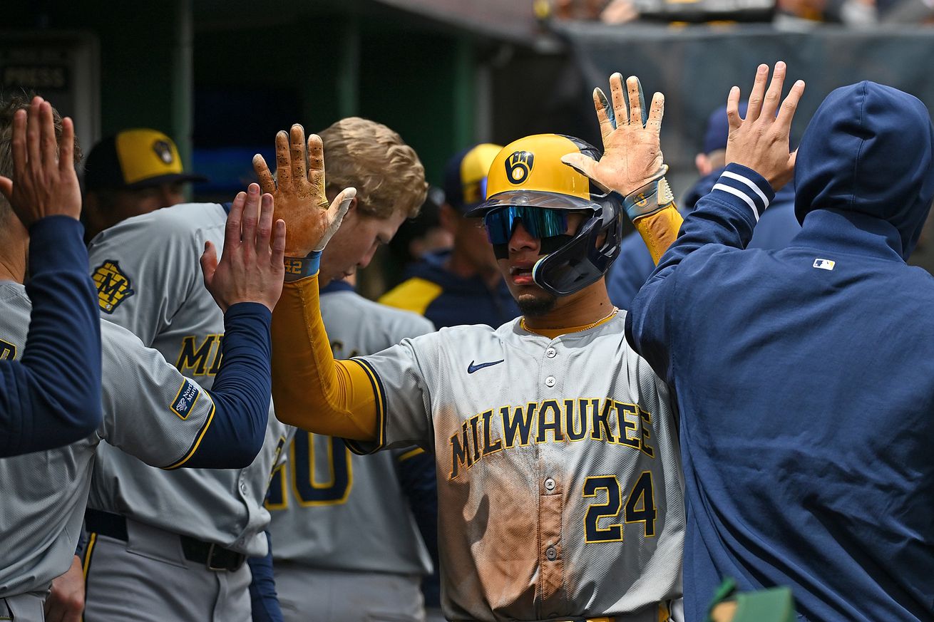 Milwaukee Brewers v Pittsburgh Pirates