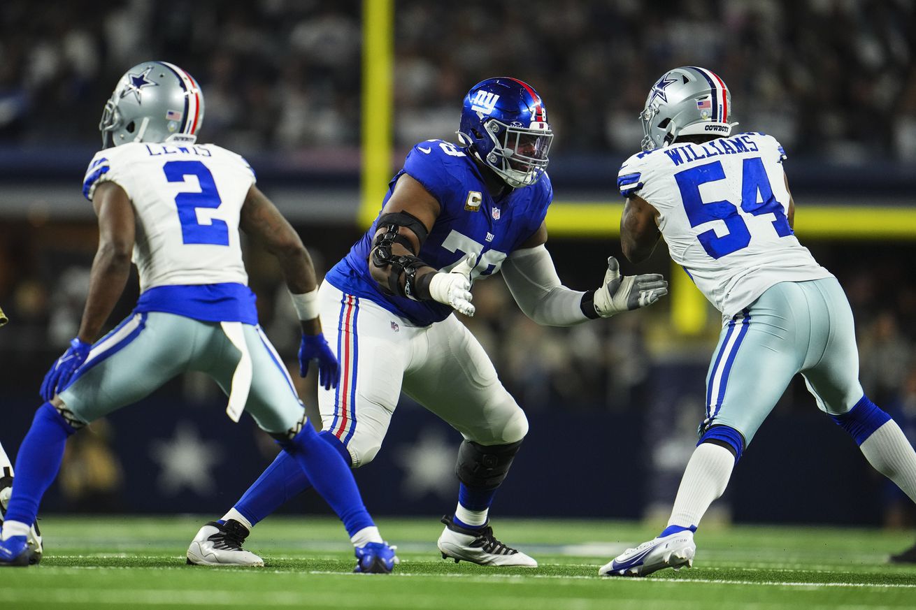 New York Giants v Dallas Cowboys