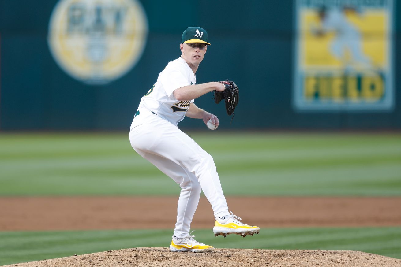 Milwaukee Brewers v Oakland Athletics