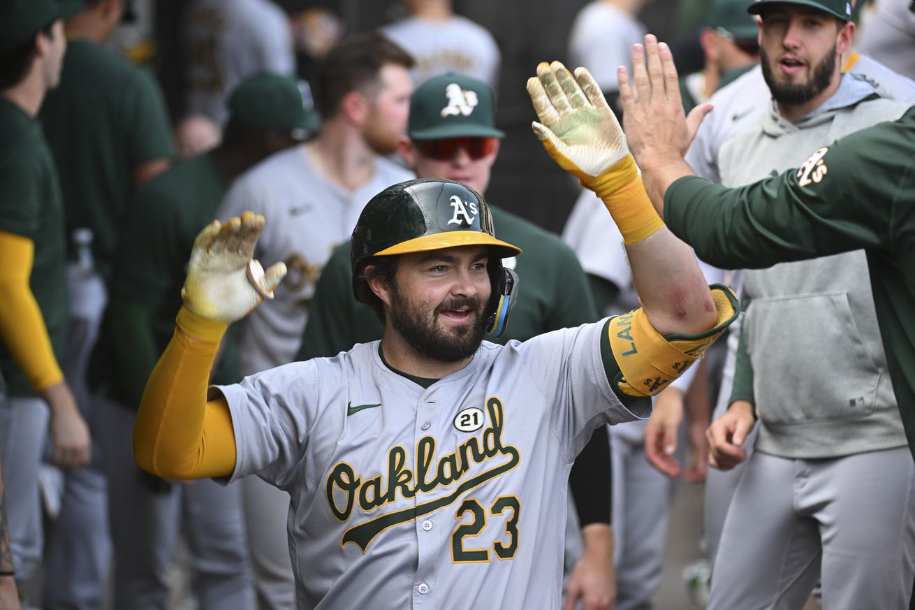 Oakland Athletics v Chicago White Sox