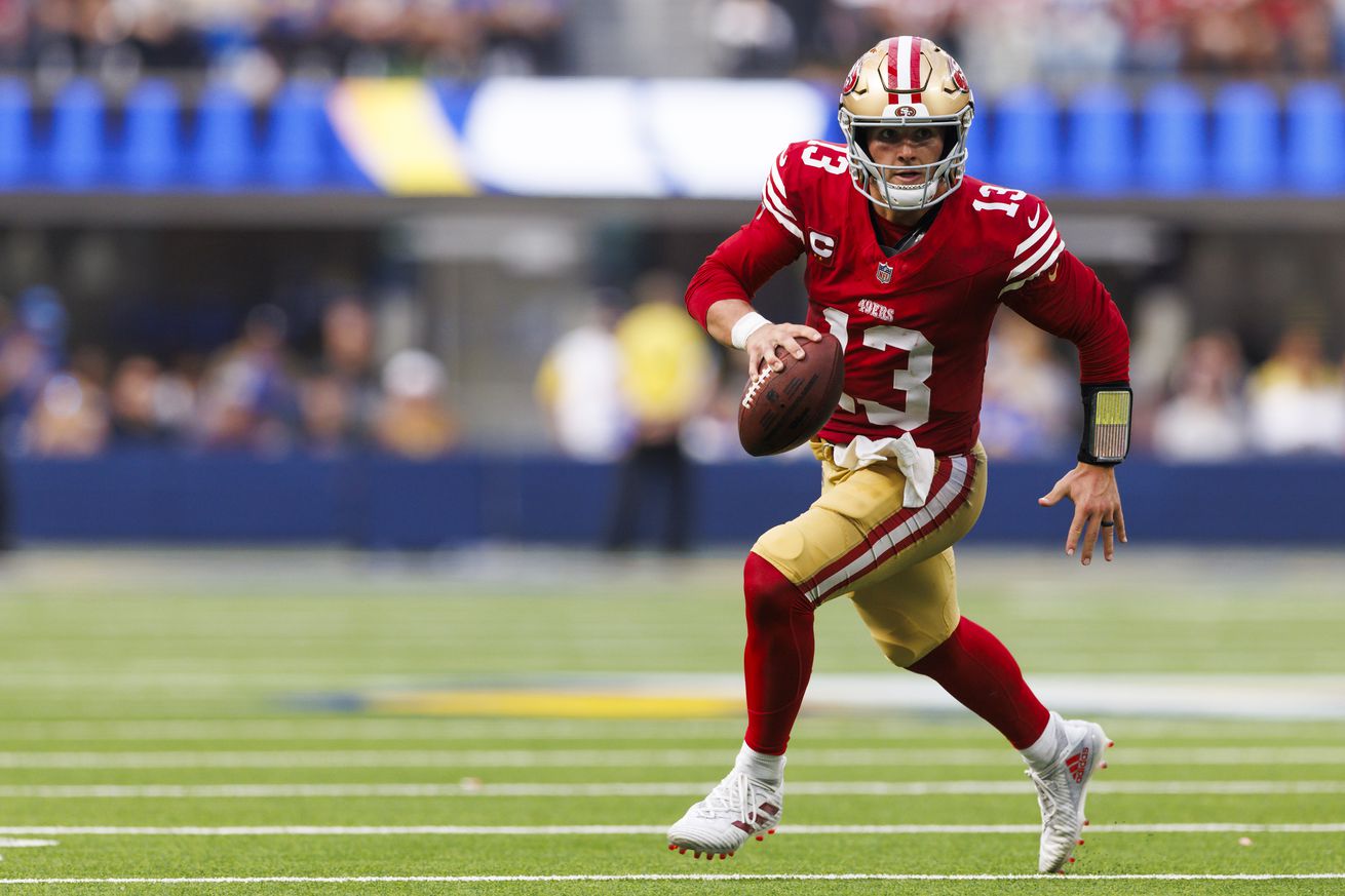 San Francisco 49ers v Los Angeles Rams