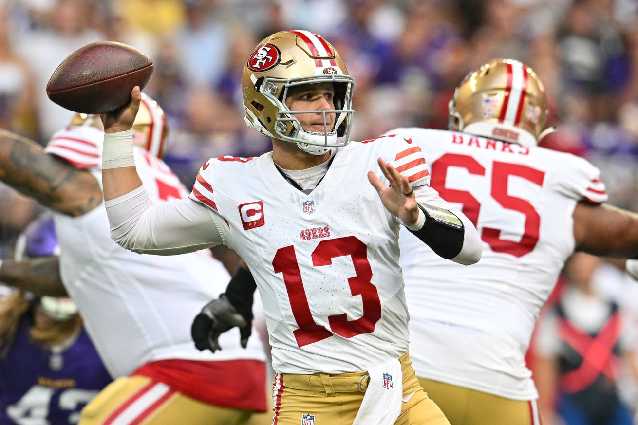 NFL: San Francisco 49ers at Minnesota Vikings