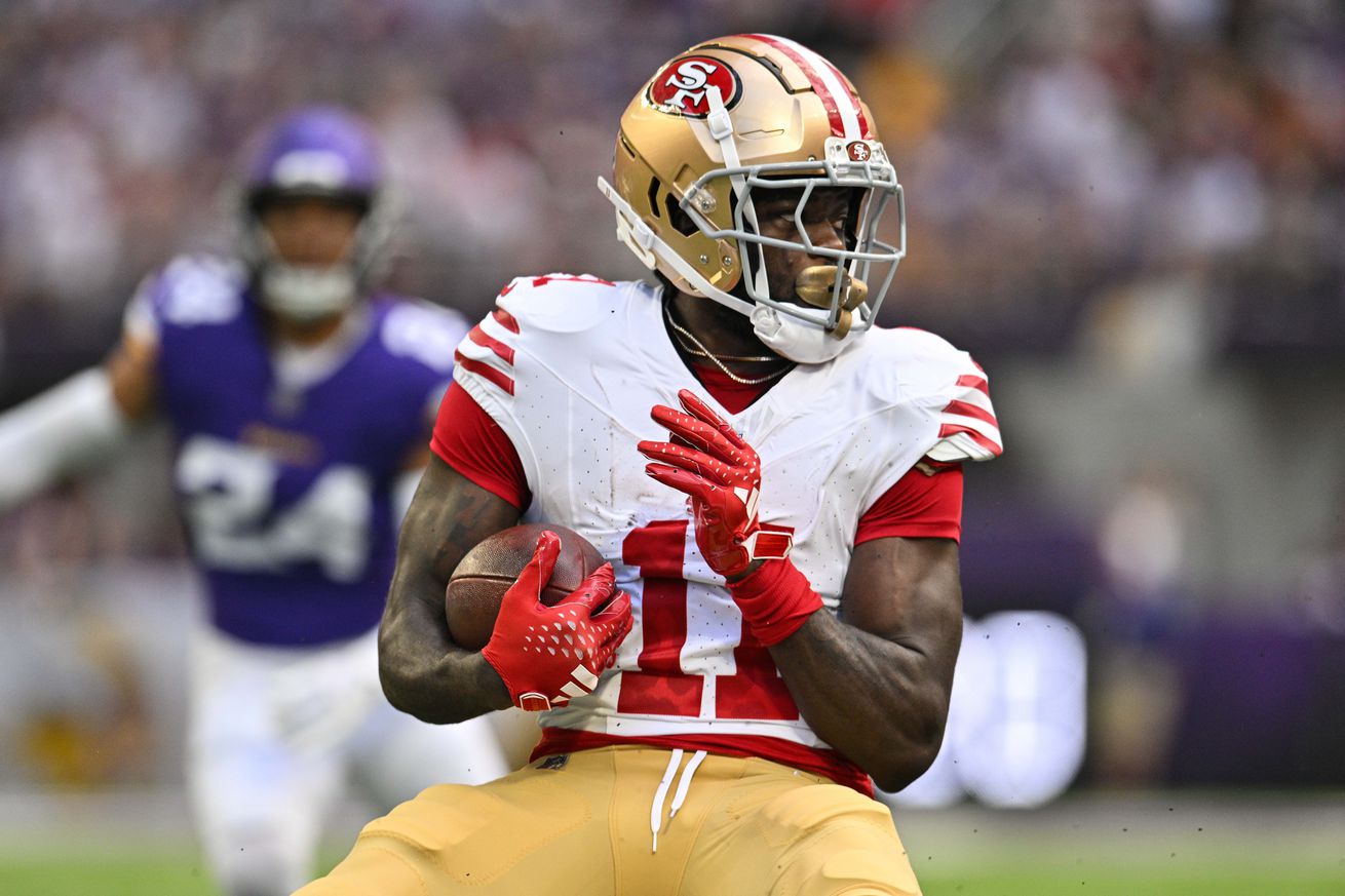 NFL: San Francisco 49ers at Minnesota Vikings