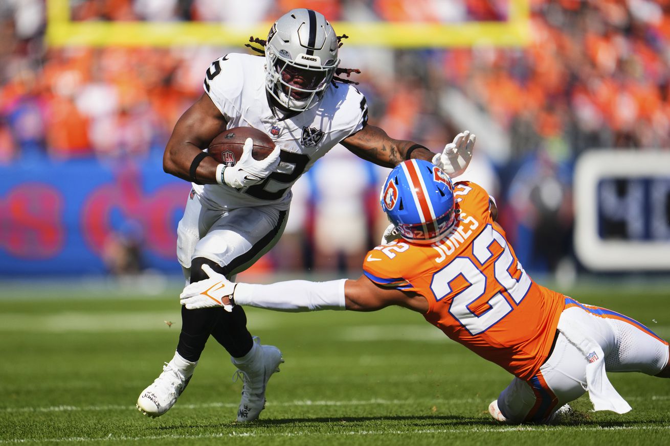 Las Vegas Raiders v Denver Broncos