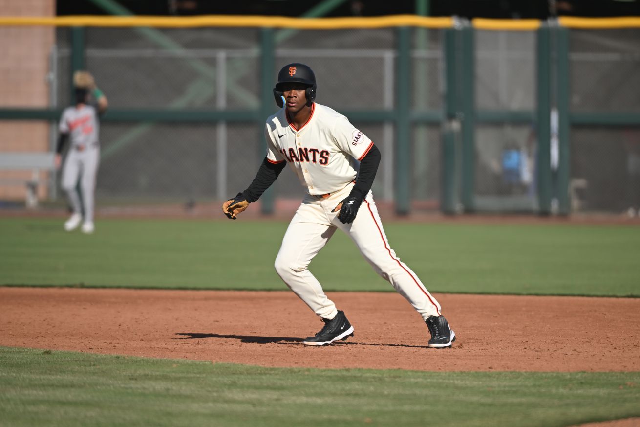 Bo Davidson on the basepaths.