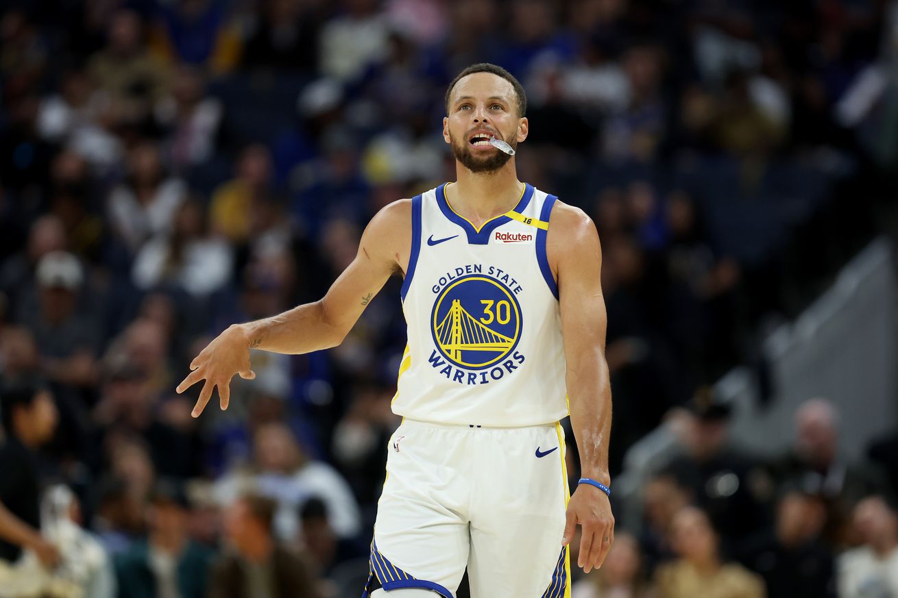 Steph Curry Sacramento Kings v Golden State Warriors