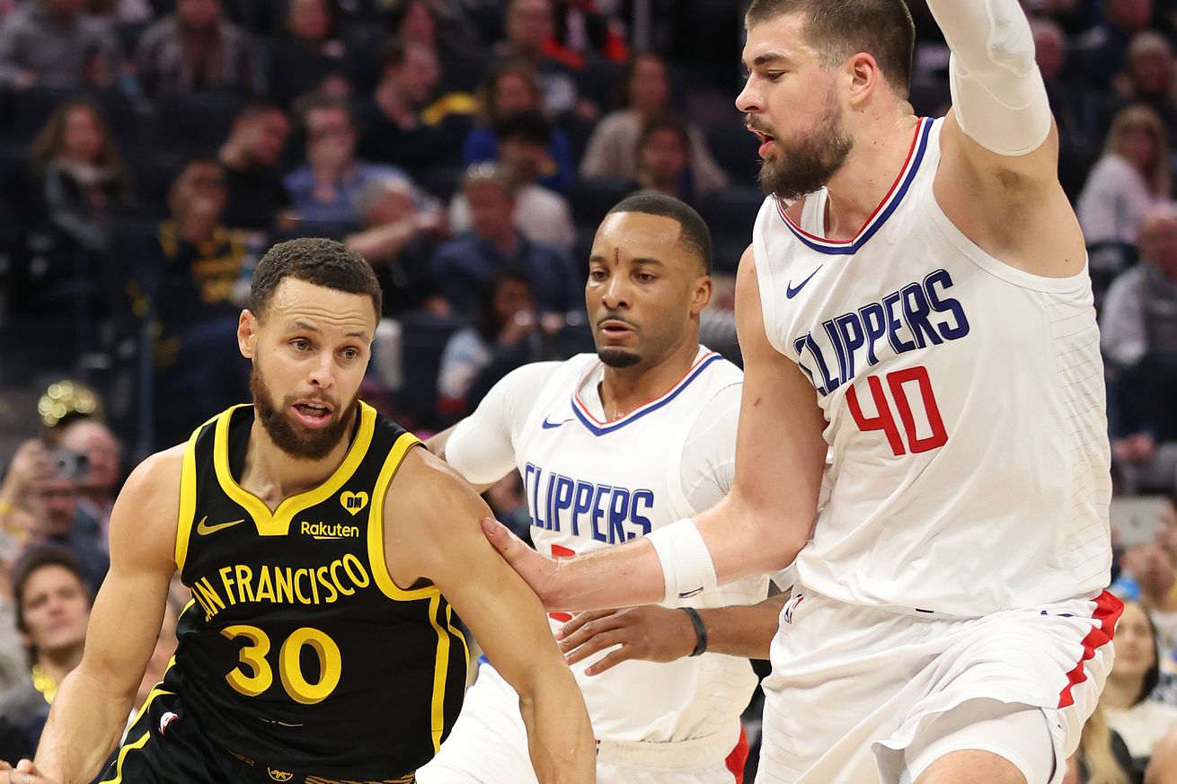 Los Angeles Clippers v Golden State Warriors