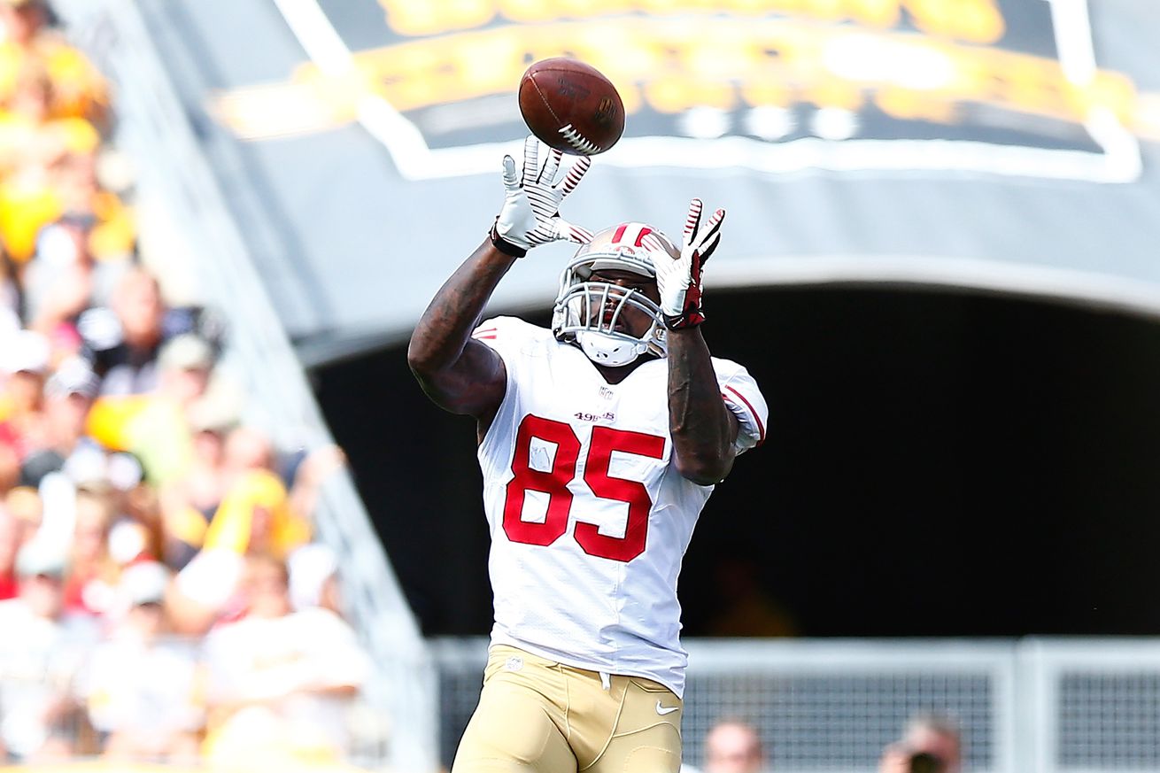 Vernon Davis San Francisco 49ers v Pittsburgh Steelers