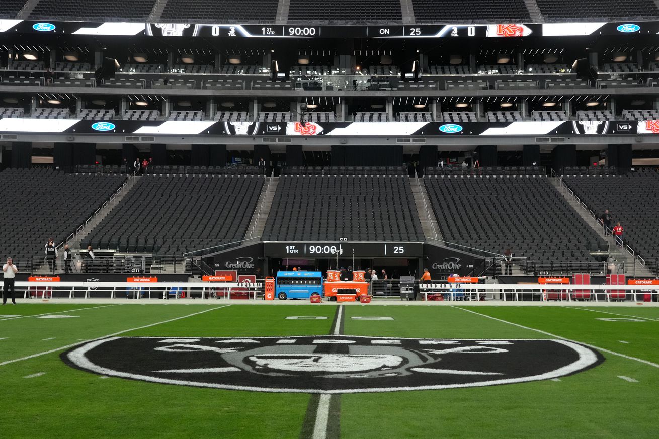 NFL: Kansas City Chiefs at Las Vegas Raiders