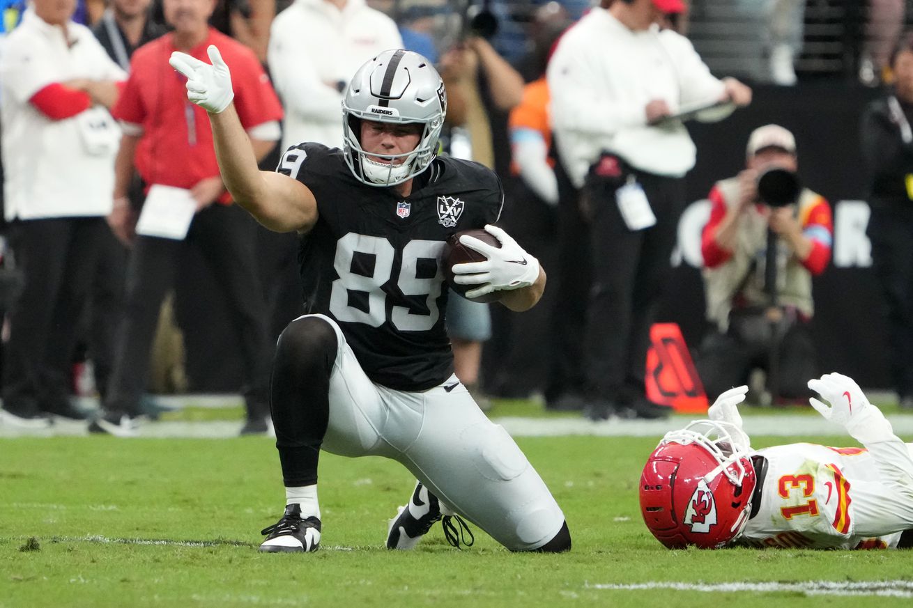 NFL: Kansas City Chiefs at Las Vegas Raiders