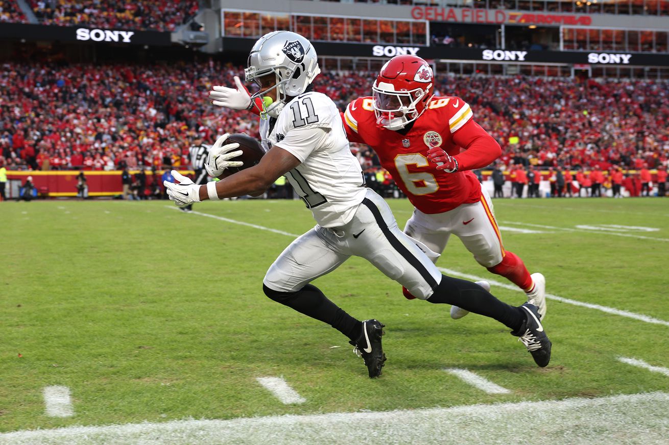 Las Vegas Raiders v Kansas City Chiefs