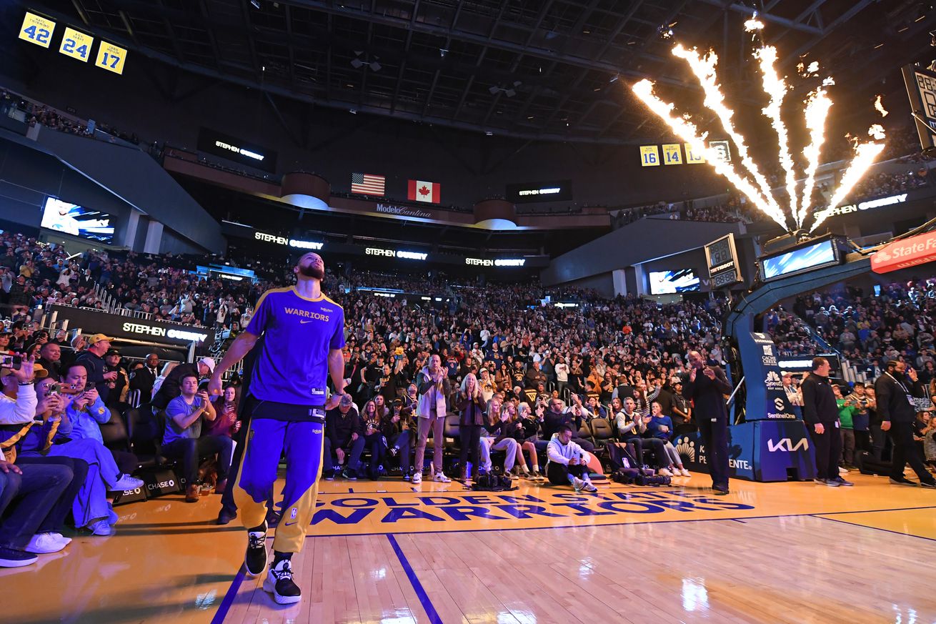 Cleveland Cavaliers v Golden State Warriors