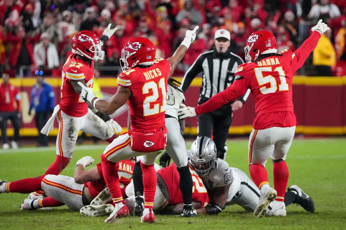 NFL: Las Vegas Raiders at Kansas City Chiefs