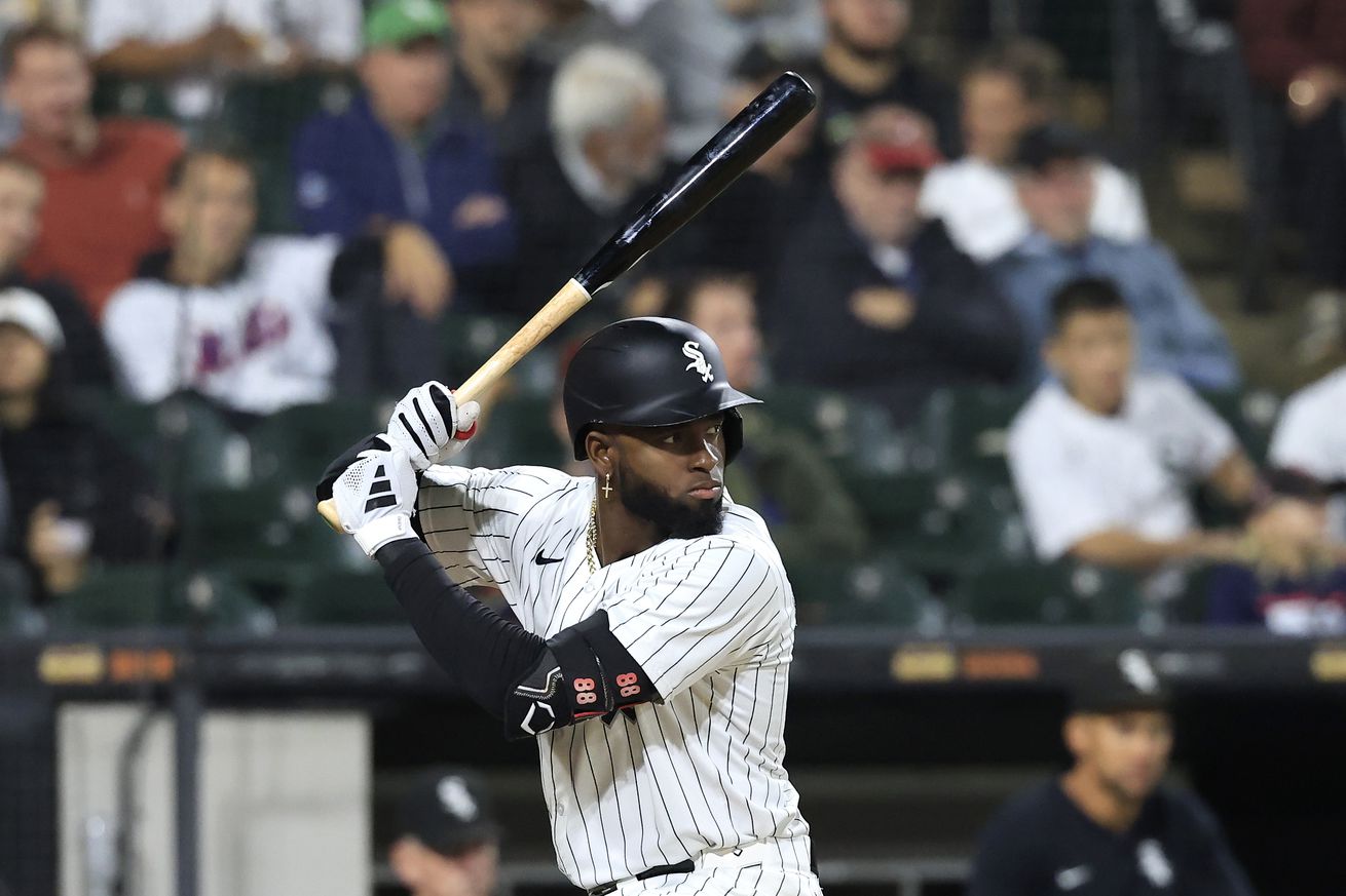 Los Angeles Angels v Chicago White Sox