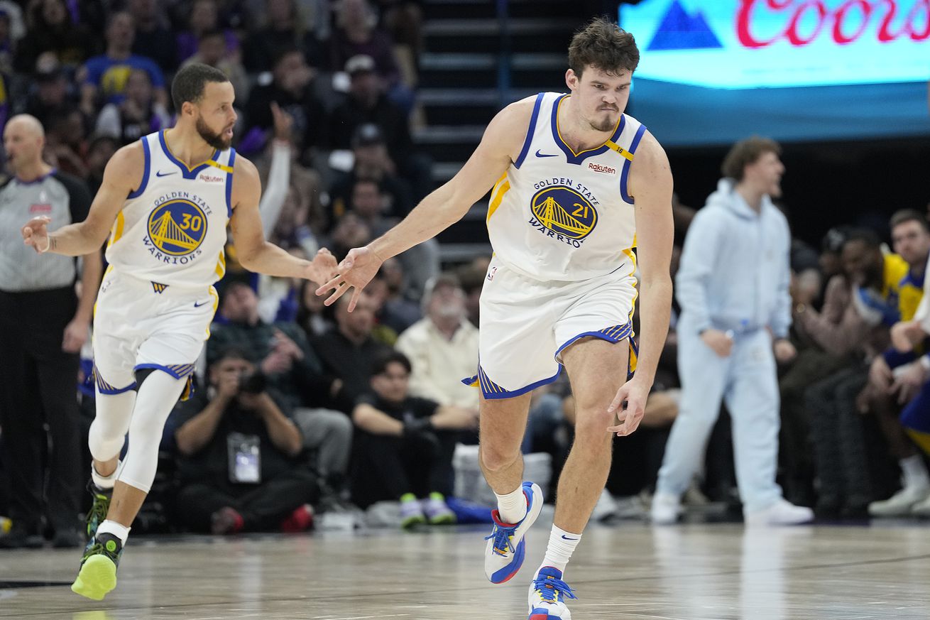 Golden State Warriors v Sacramento Kings