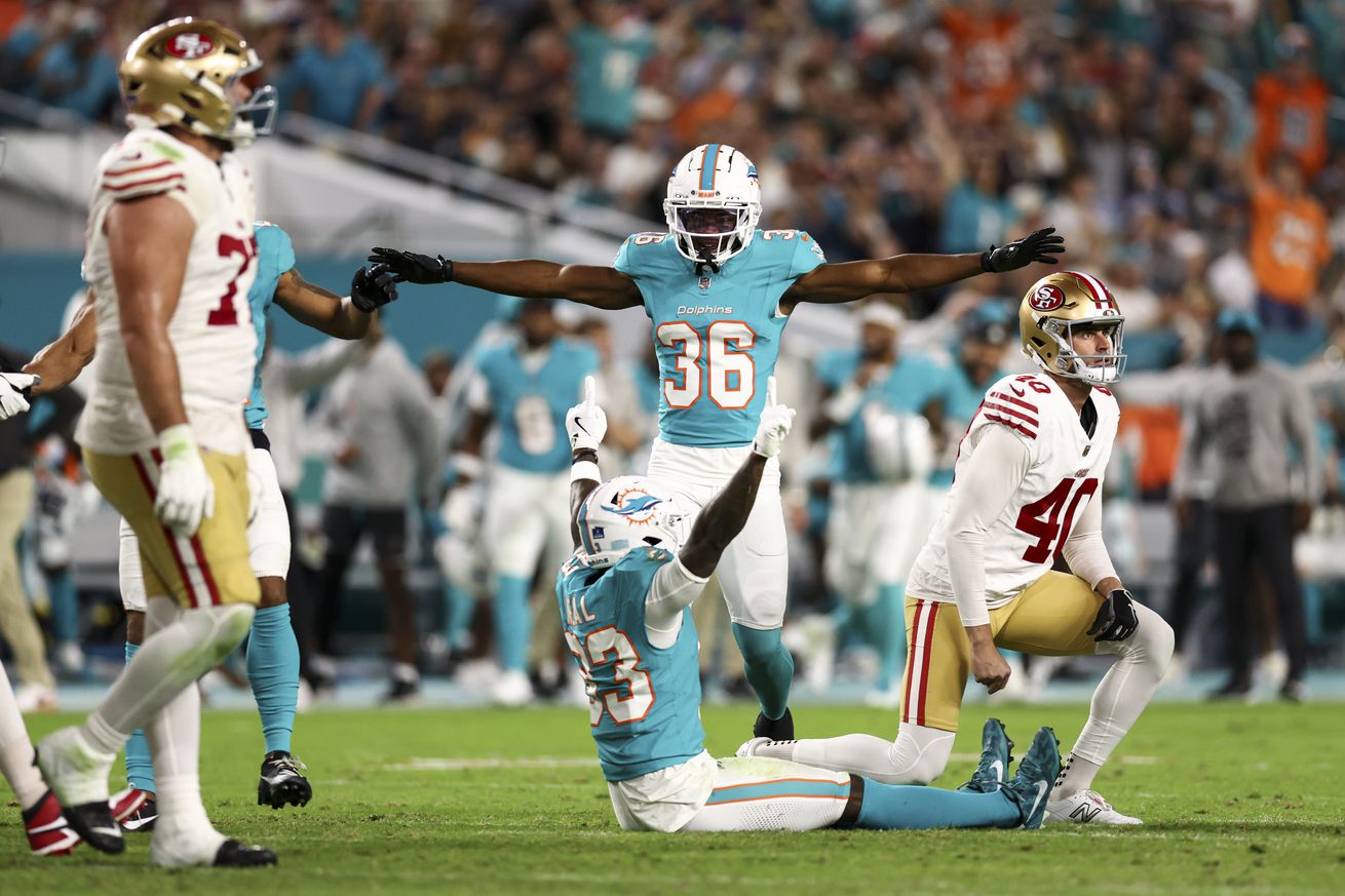 San Francisco 49ers v Miami Dolphins